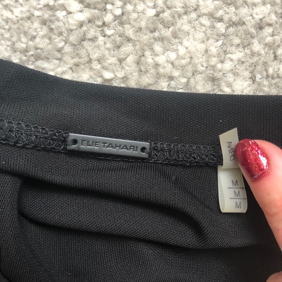 SOLD Elie Tahari Saniya Lace Shoulder Jersey Dress EUC - Picture 8 of 9